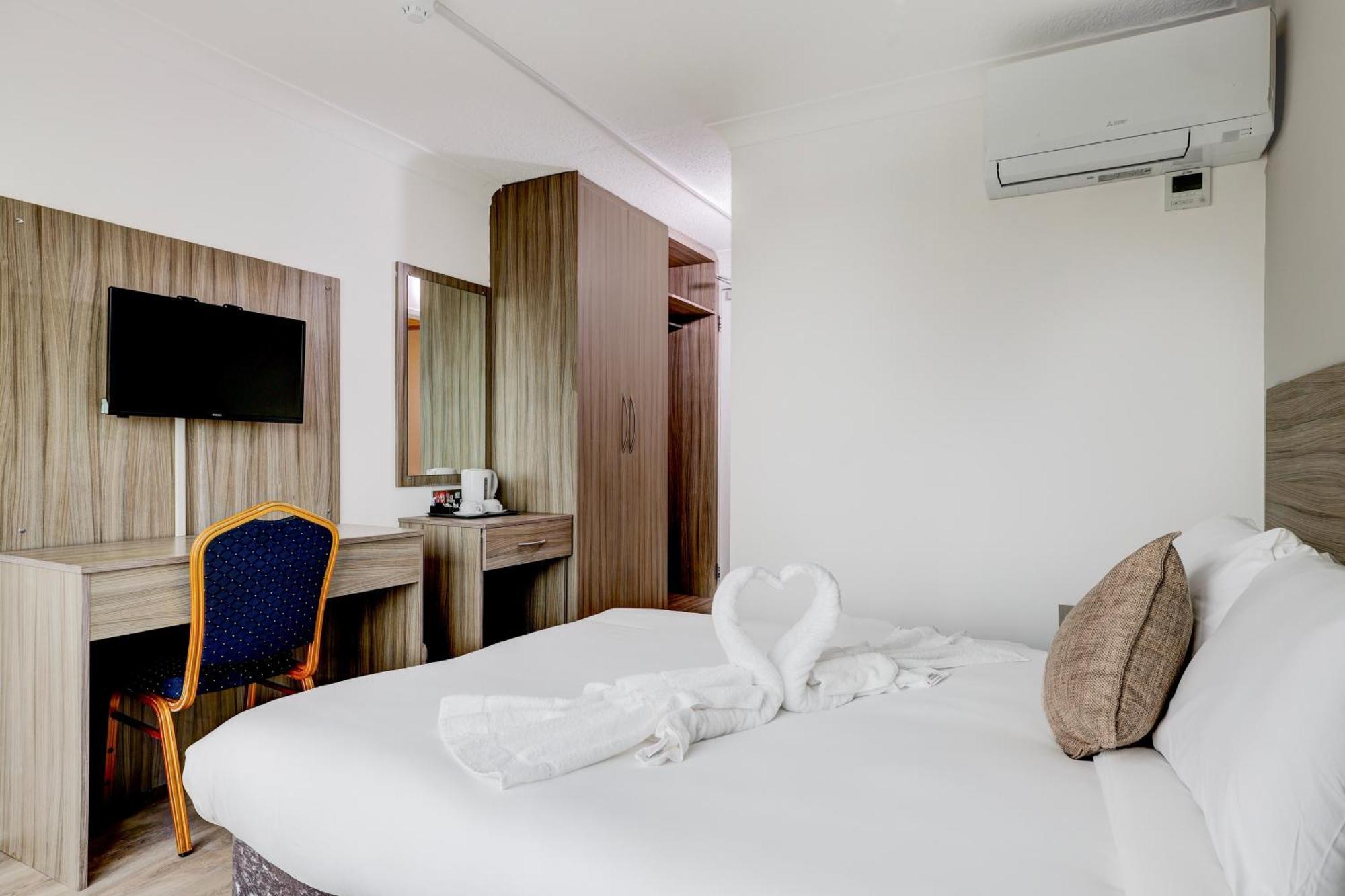 โอโย เดอะ ชิลเทิร์น โฮเต็ล Hotel ลูตัน ภายนอก รูปภาพ