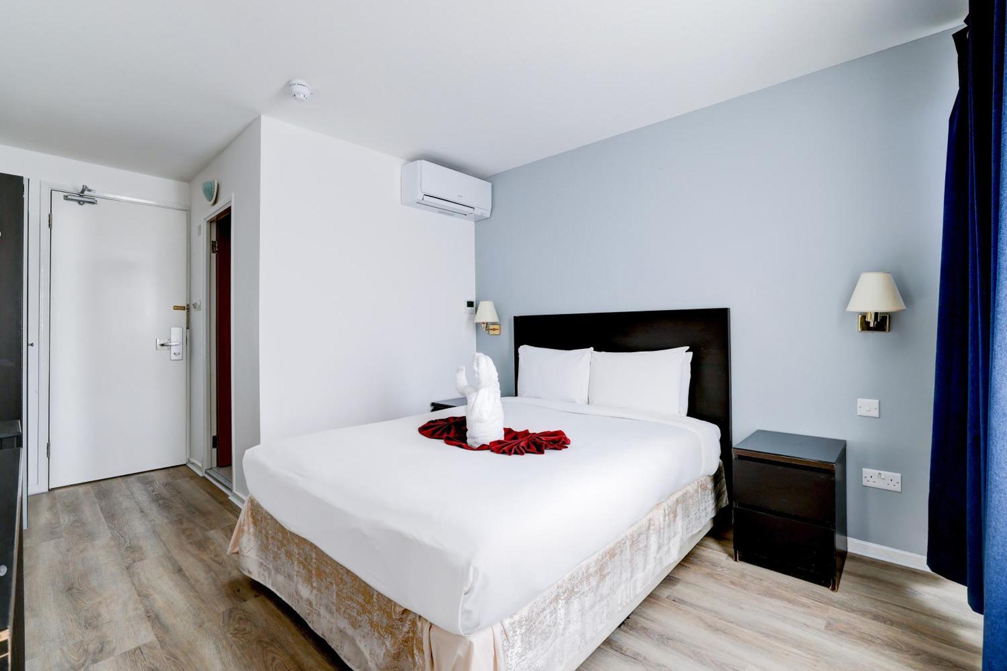 โอโย เดอะ ชิลเทิร์น โฮเต็ล Hotel ลูตัน ภายนอก รูปภาพ