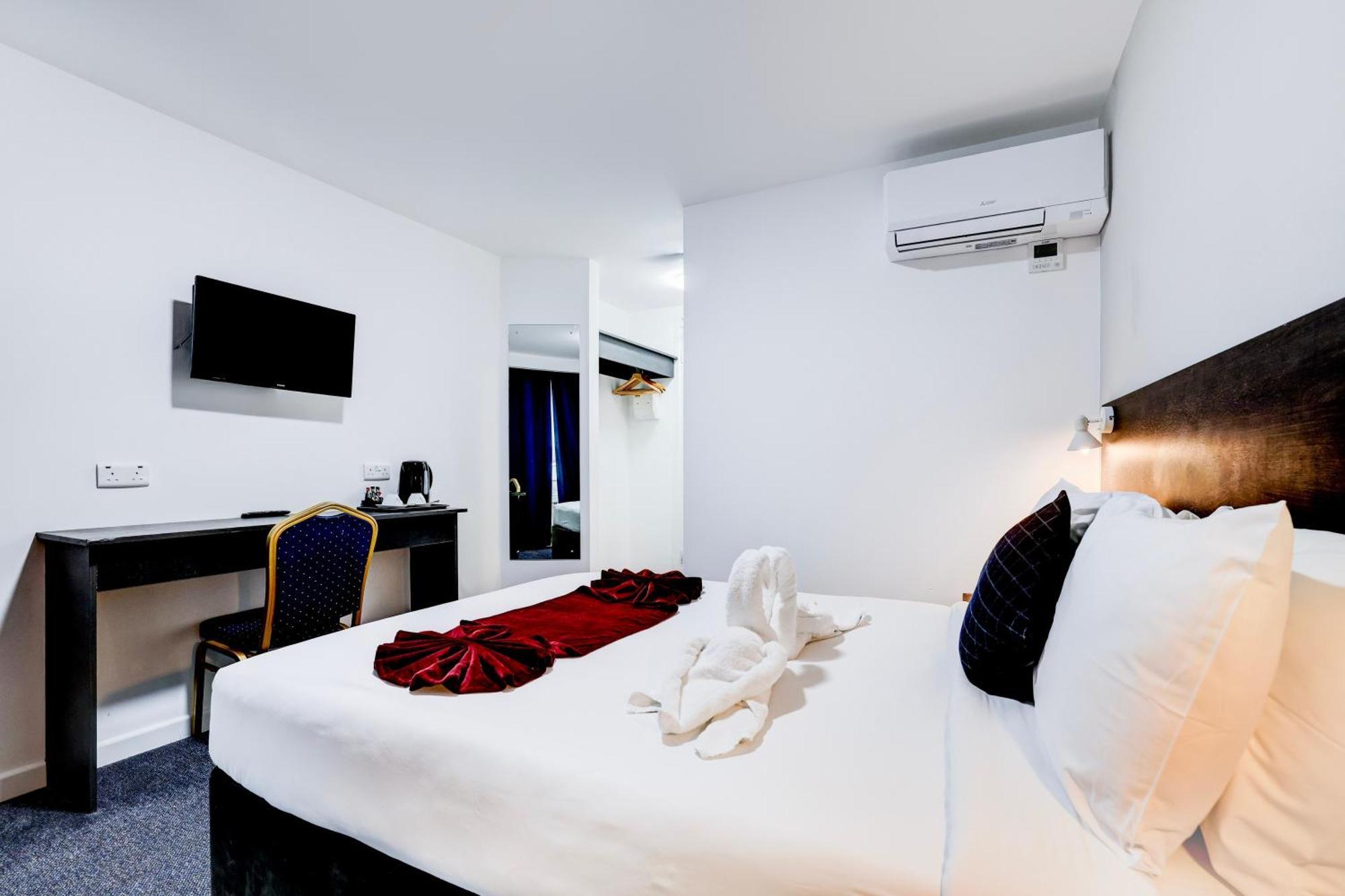 โอโย เดอะ ชิลเทิร์น โฮเต็ล Hotel ลูตัน ภายนอก รูปภาพ