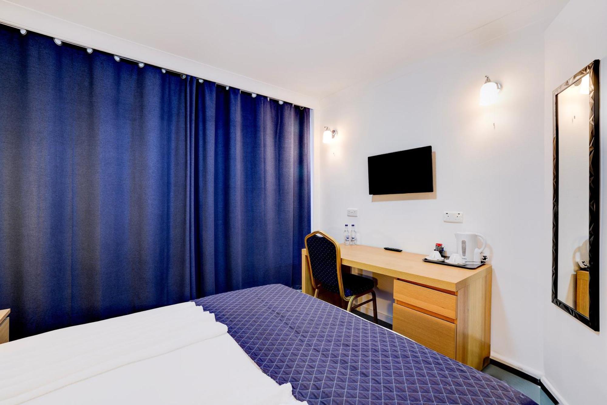โอโย เดอะ ชิลเทิร์น โฮเต็ล Hotel ลูตัน ภายนอก รูปภาพ