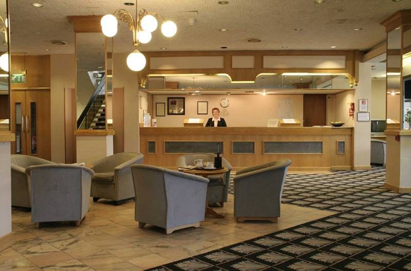 โอโย เดอะ ชิลเทิร์น โฮเต็ล Hotel ลูตัน ภายนอก รูปภาพ